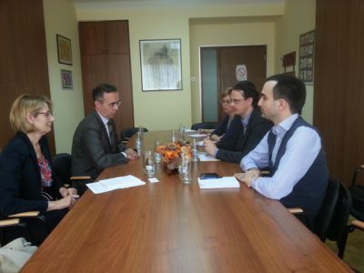 Veleposlanik Markotić i ministar Verbić razgovarali o udžbenicima
